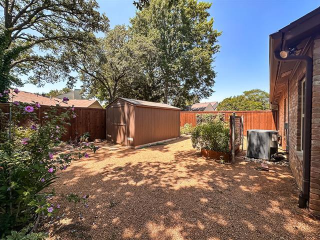 Building Photo - 4221 Spring Meadow Ln