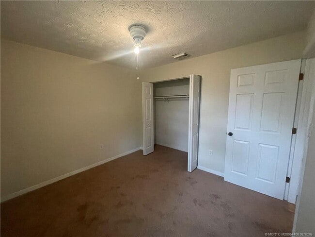 Building Photo - 206 N 28th St