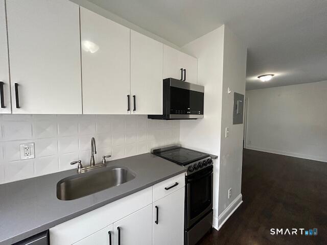 Building Photo - 114 Grove St