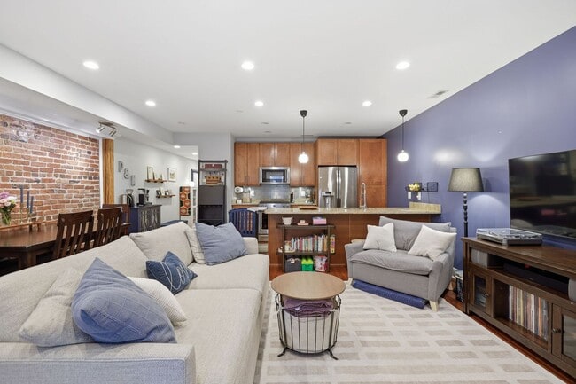 Building Photo - Columbia Heights 2BR/2BA with Two Patios, Ensuite Baths & Private Storage!