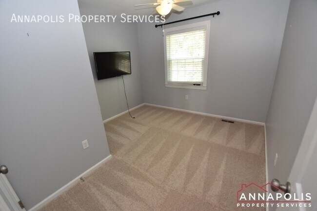 Building Photo - 364 Ellenham Ct