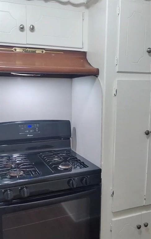 Building Photo - 441 E Showalter Dr