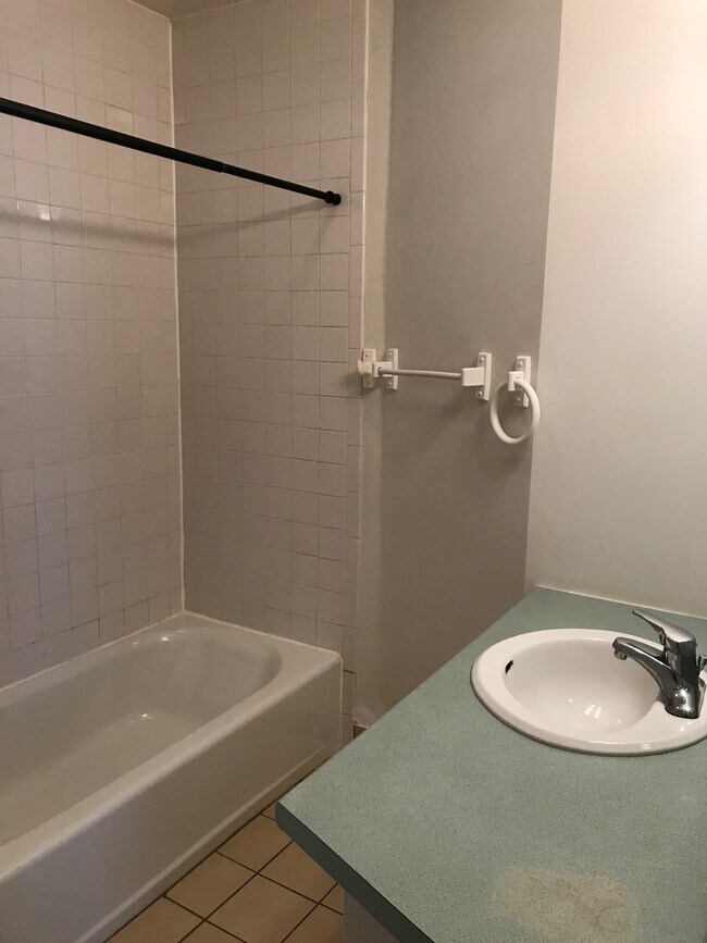 17 Champlain St 17 Champlain St Plattsburgh NY 12901 Apartment Finder