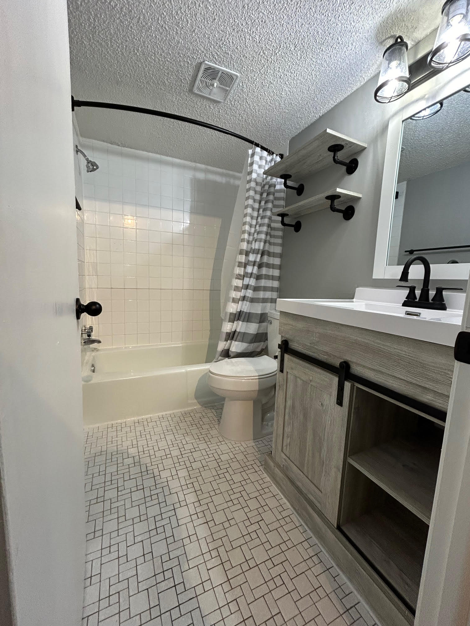 Bathroom Entrance - 4371 Wilshire Blvd