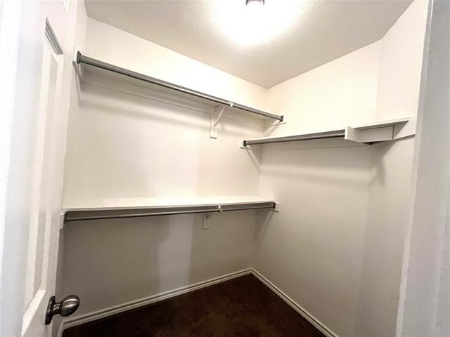 Building Photo - 3259 Wexford Dr