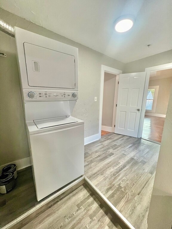 Building Photo - 10 Ames Pl