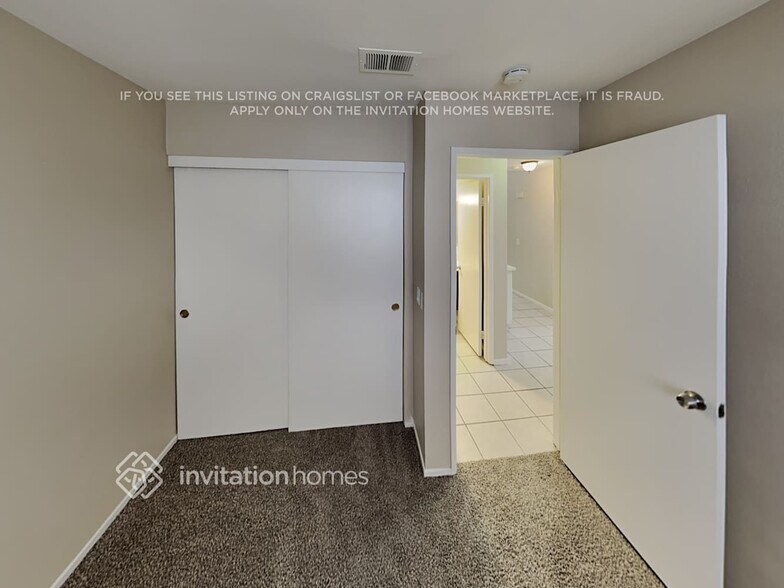 Building Photo - 27736 Doreen Dr