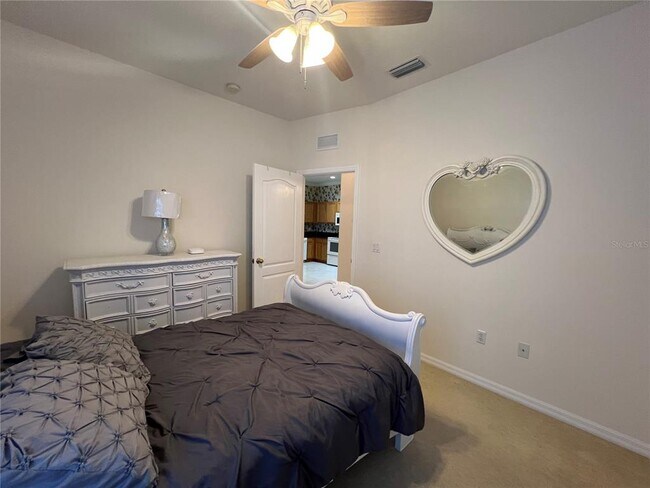 Building Photo - 4665 Whispering Oaks Dr