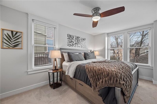 Building Photo - 706 Ivy St