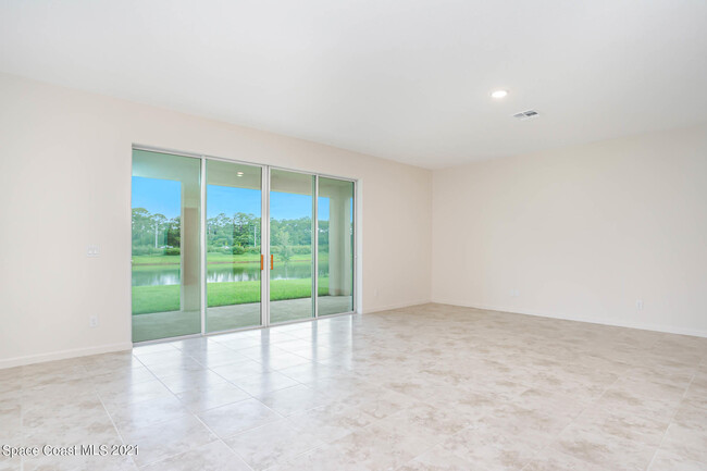 Building Photo - 730 Boughton Way