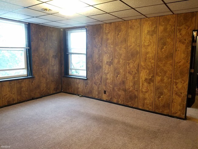 Building Photo - 3 br, 1 bath Apartment - 3728 Dawson Street