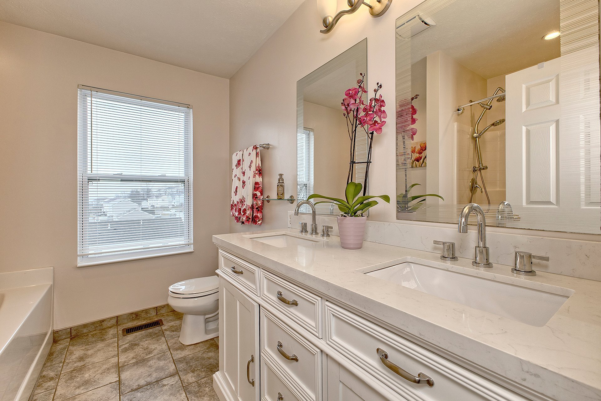 Building Photo - 304 Chanticleer Cir