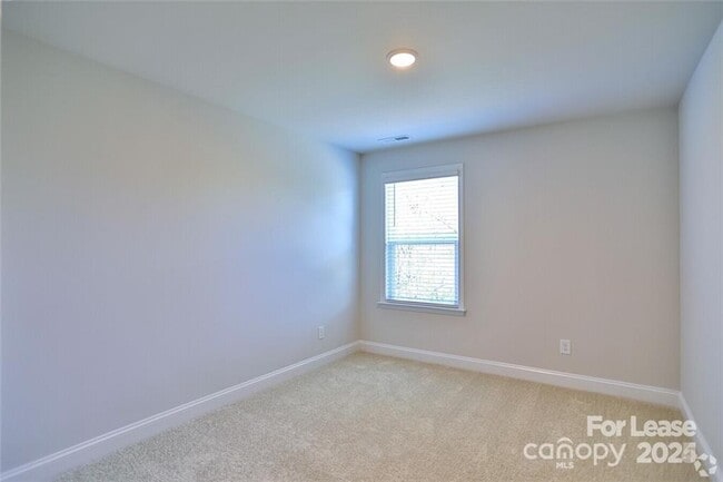 Building Photo - 13106 Settlers Trail Ct
