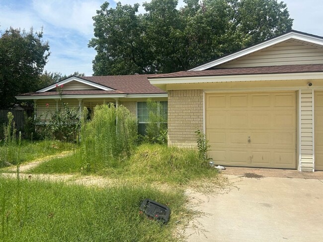 Primary Photo - 1818 Santa Rosa Ct