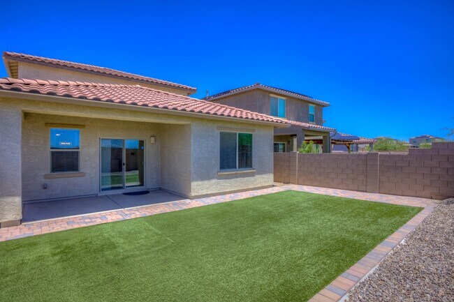 Building Photo - 6680 E Via Jardin Verde