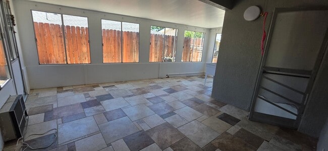 Building Photo - 26111 Doverwood Pl