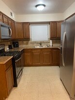 Building Photo - 3577 Red Sails Dr