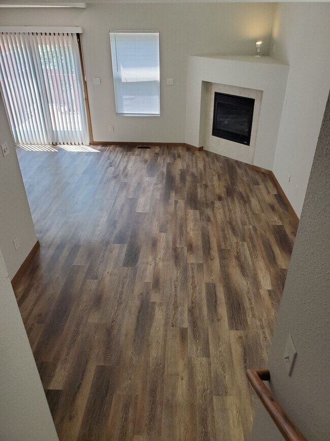 Building Photo - Beautiful home near Lake Sherwood. Washbur...