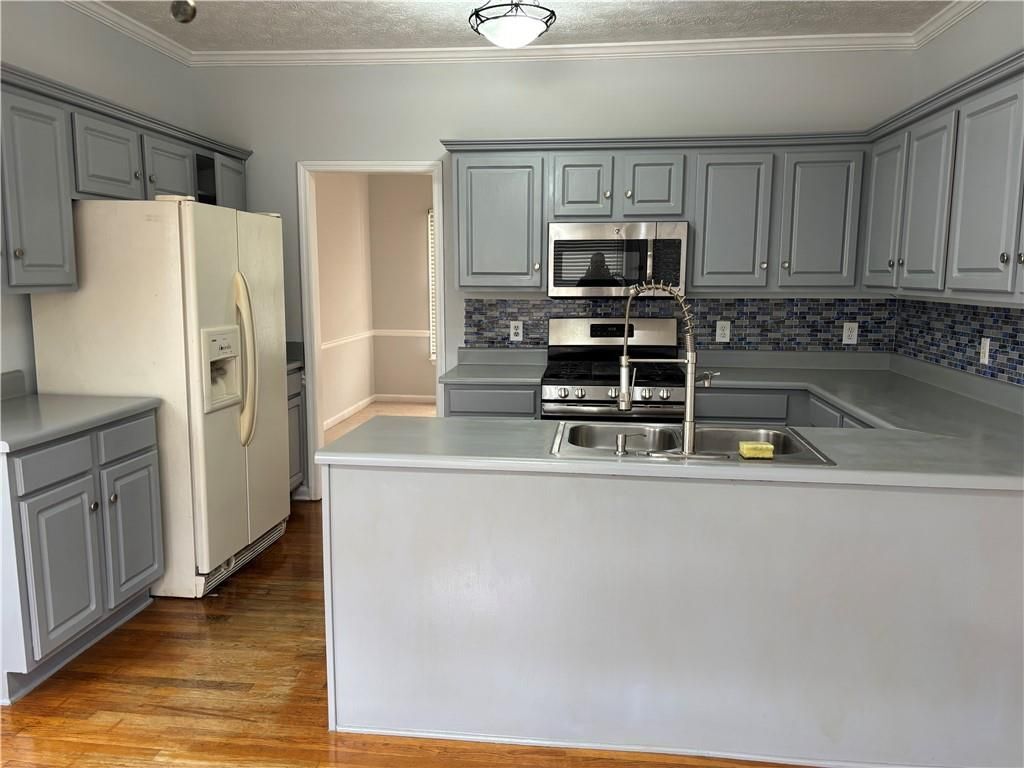 Building Photo - 722 Thornapple Trail SW