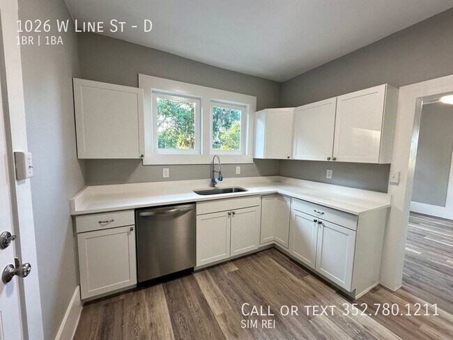 Building Photo - Newly Renovated 1 Bed 1 Bath Leesburg