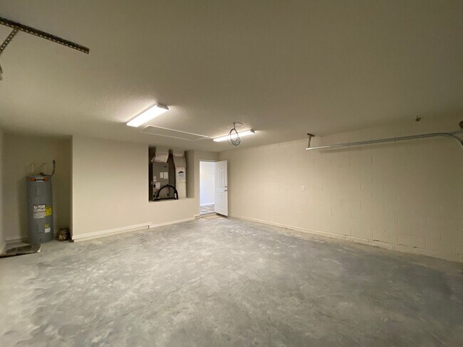 Building Photo - 15394 SW 34th Court Rd
