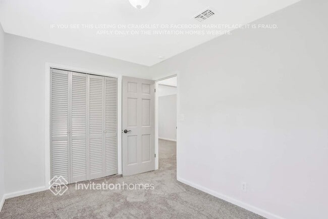 Building Photo - 5041 Edinburgh Terrace