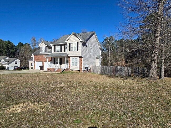 Building Photo - 197 Rolling Stone Ct