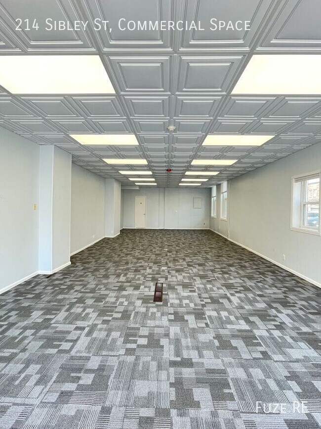 Building Photo - 214 Sibley St