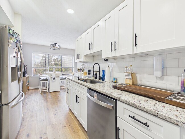 Building Photo - 1501 Bronwyn Rd