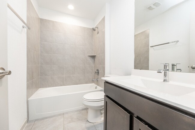 Building Photo - 28902 Yukon River Ct