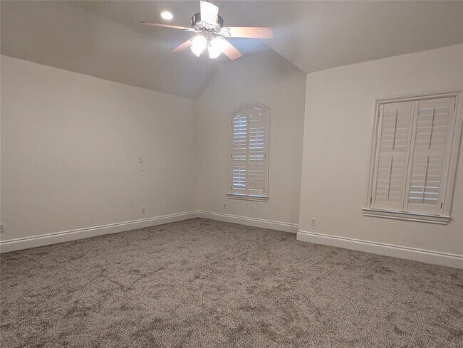 Building Photo - 11301 Taylor Draper Ln
