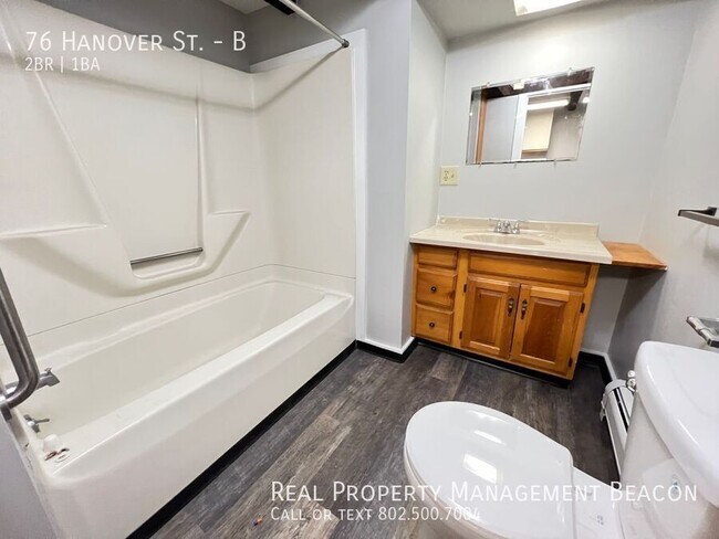 Building Photo - 76 Hanover St