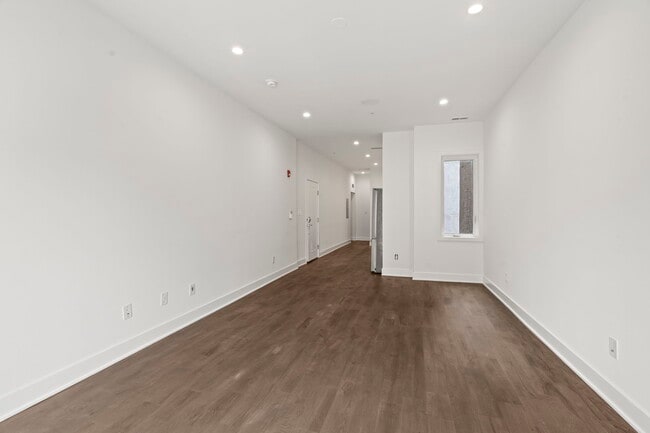 Building Photo - 1244 S 20th St