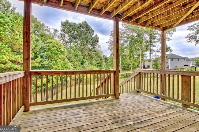 Building Photo - 180 Charleston Dr