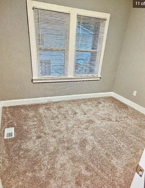 Building Photo - 323 Columbus St