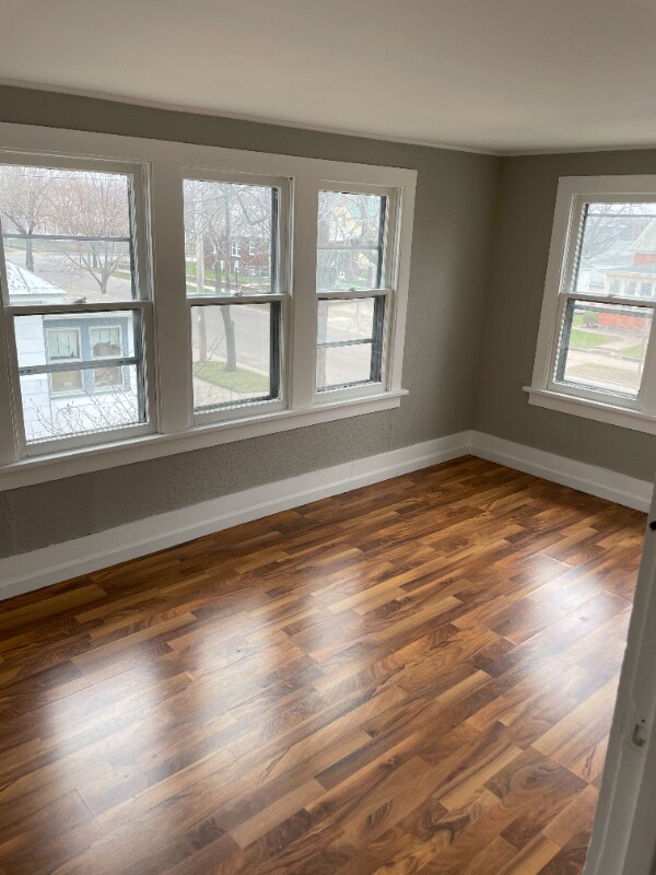 Building Photo - 1033 Redfield St