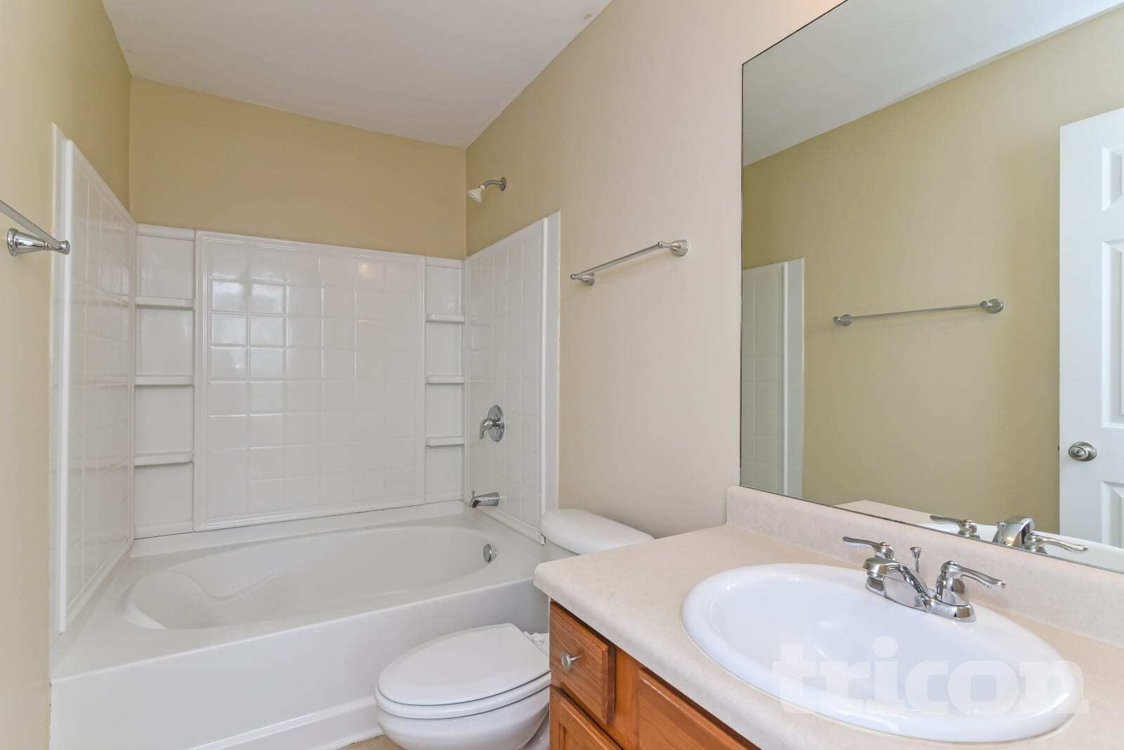 Building Photo - 1470 Knights Trail