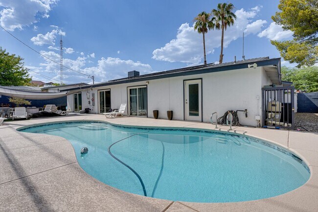 Building Photo - CUTE HOME IN 89169