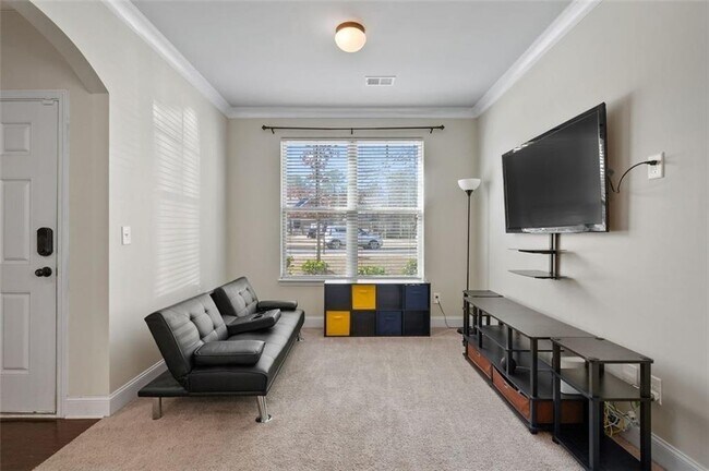Building Photo - 3105 Duke Dr