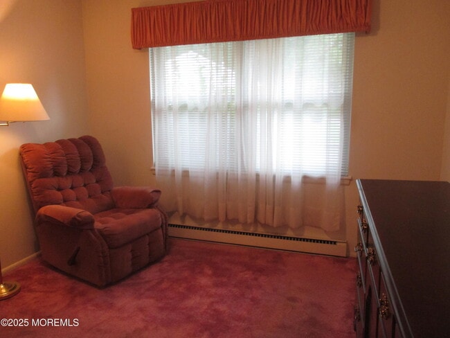 Building Photo - 496A Thornbury Ct