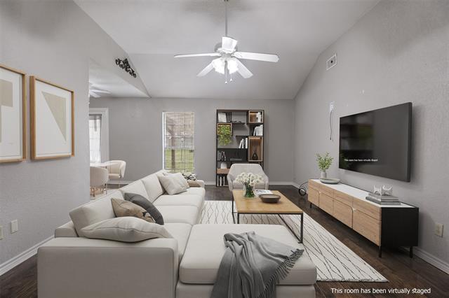 Building Photo - 1601 Arlington Dr