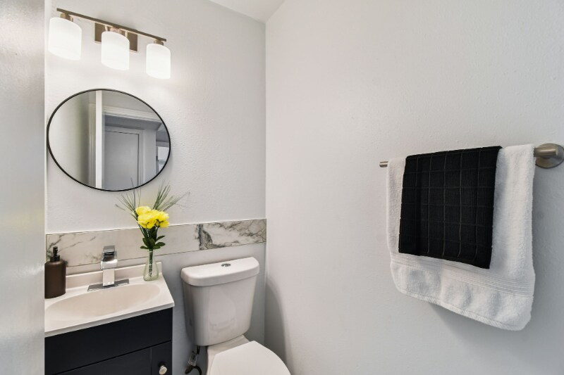 Building Photo - 3606 Jammes Rd