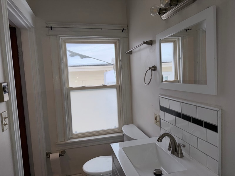 Building Photo - 52-52 Myrtle St