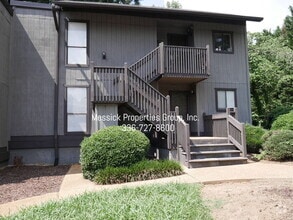 Building Photo - Main Level - Cedar Cove/Peacehaven Road