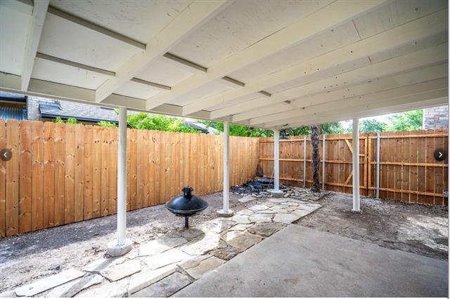 Building Photo - 5521 Jester Dr