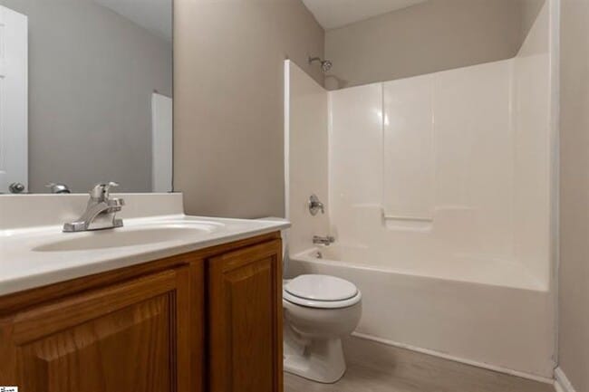 Building Photo - 3 Bed, 2 Bath Home Available in Spartanburg