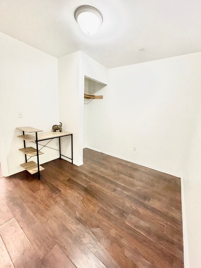 Building Photo - UPPER WEST SIDE- Villas at Kahana Ridge -3 bedroom/2 Bath- Semi Furnished Condo