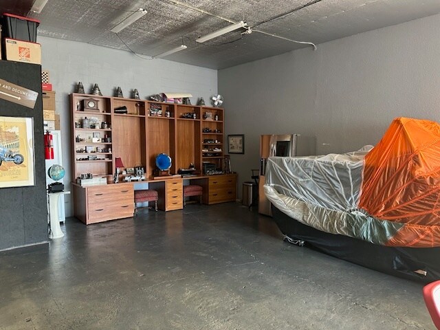 Building Photo - 120 N Pacific St