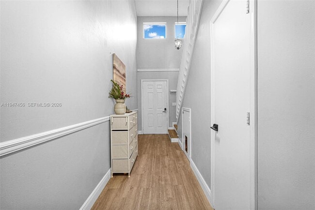 Building Photo - 2149 Discovery Cir W