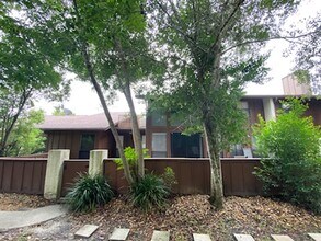 Building Photo - 4 Cherokee Trail